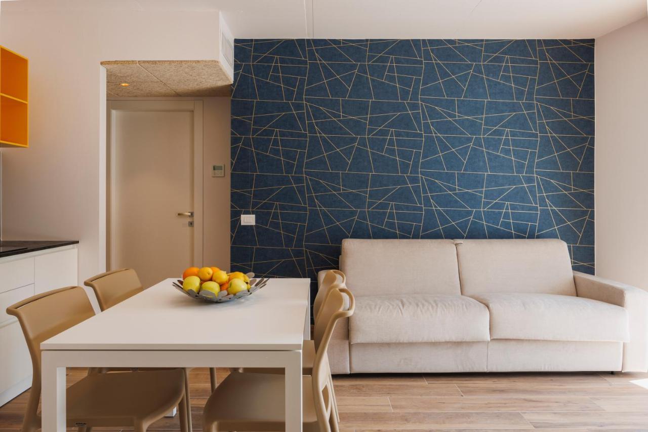 Lake Side Suites Рива дел Гарда Екстериор снимка