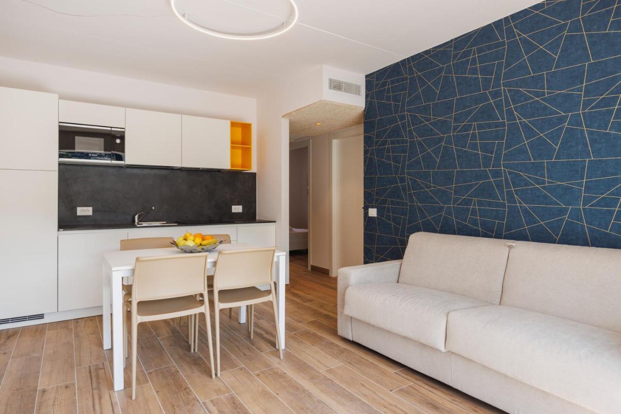 Lake Side Suites Рива дел Гарда Екстериор снимка