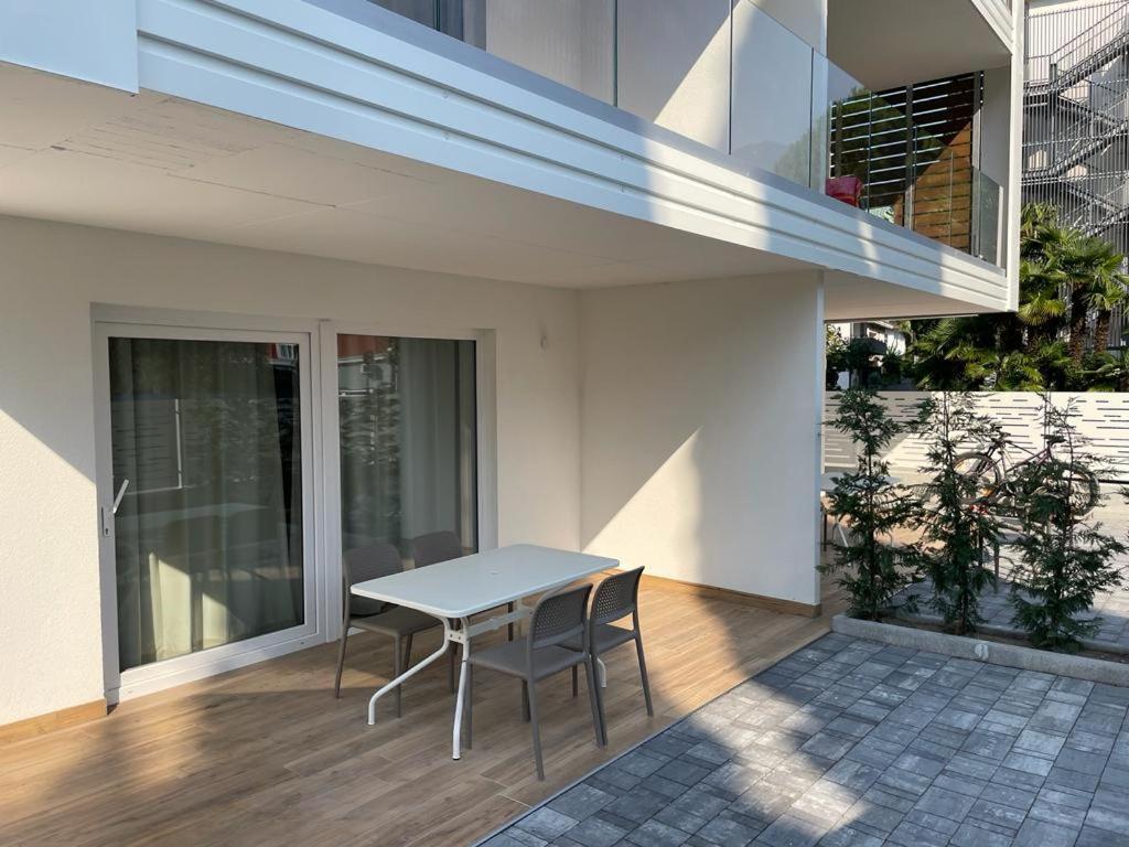 Lake Side Suites Рива дел Гарда Екстериор снимка